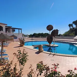 https://apartamentos-salema-praia-club.hotelaalgarve.com